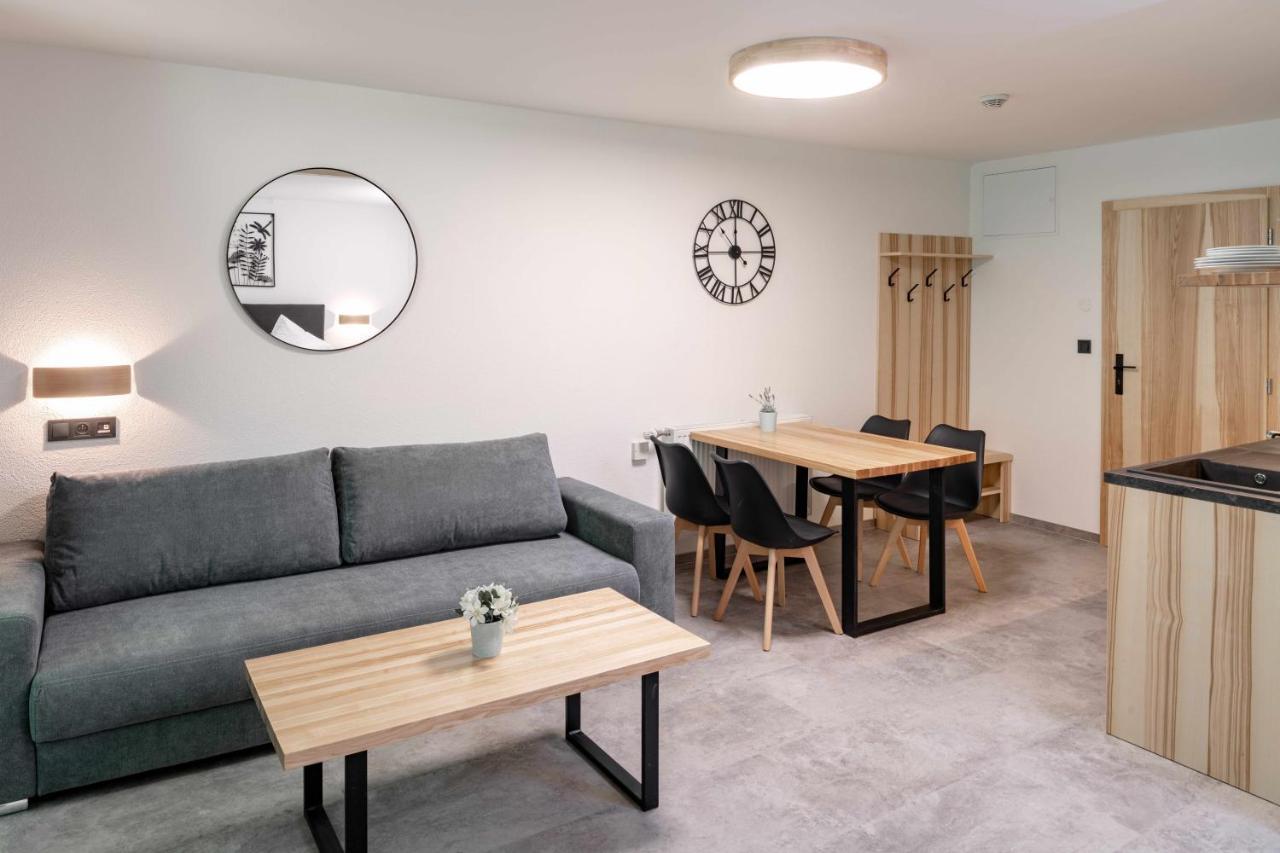 Horní Bečva Wellness Aparthotel Martinak מראה חיצוני תמונה